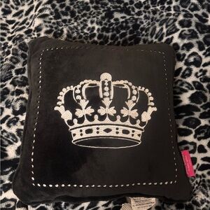Juicy Couture Black and White Throw Blanket